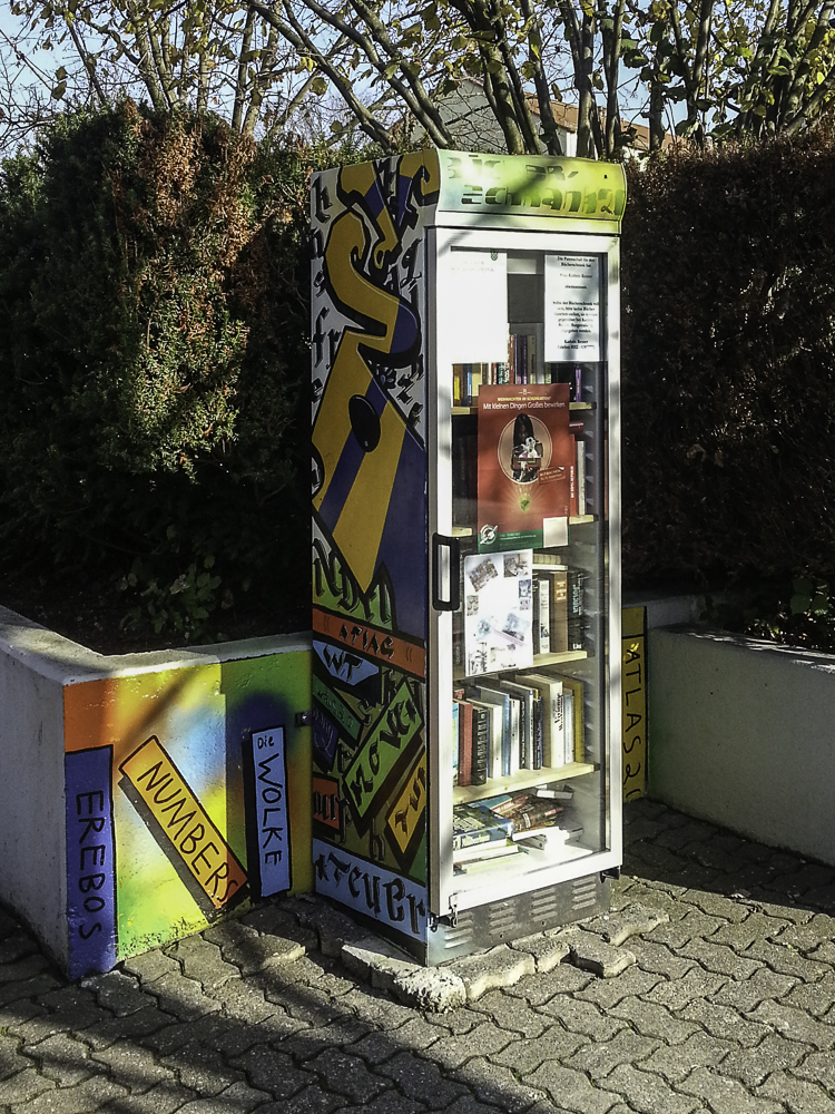 Öffentliche Bücherschränke finden dmr solutions GmbH